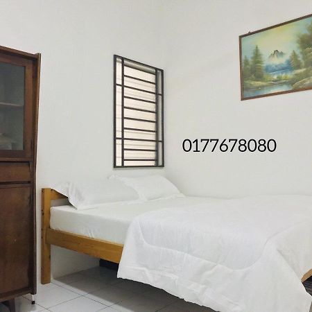 Alyn Home Batu Pahat II Wifi Coway Mohd Noor エクステリア 写真