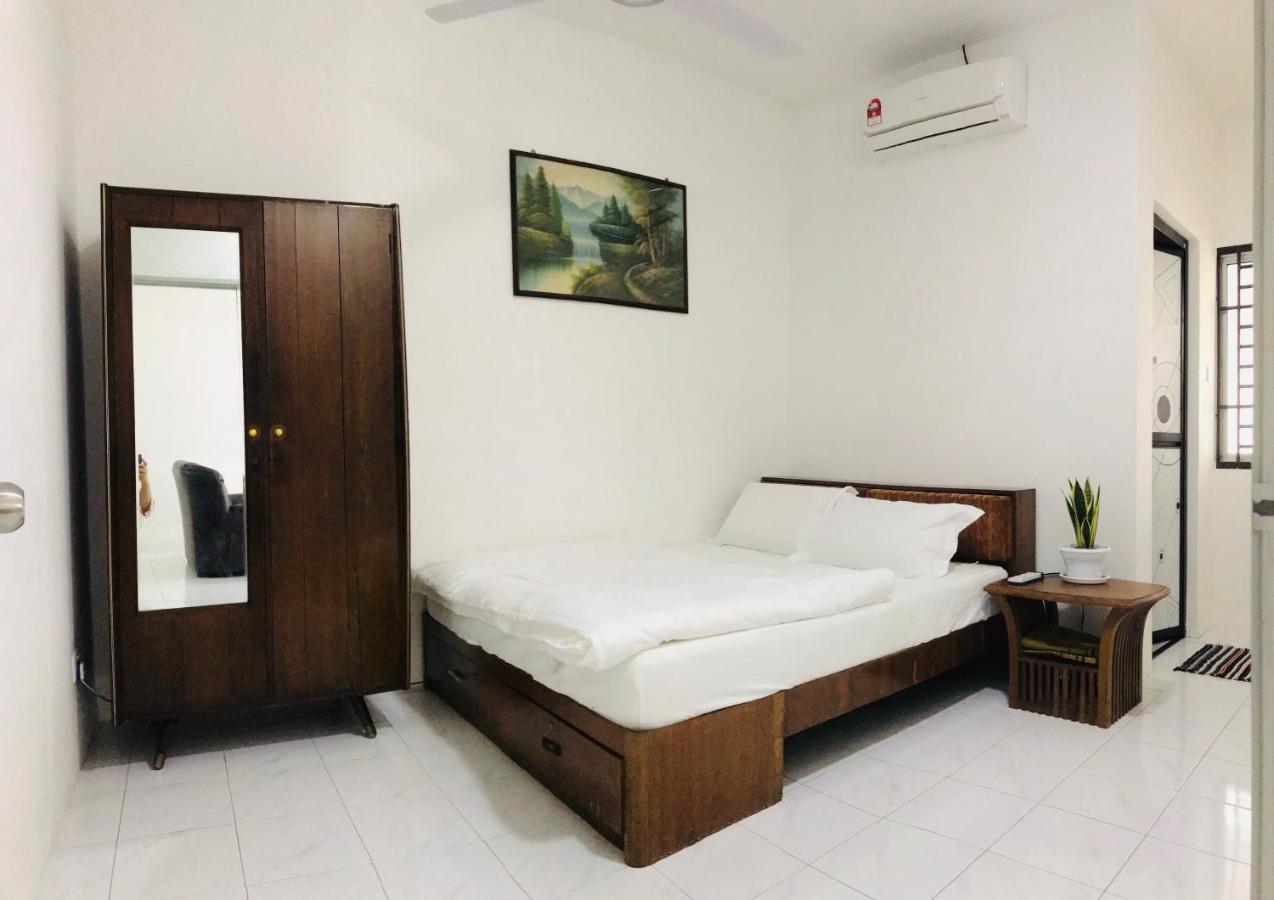 Alyn Home Batu Pahat II Wifi Coway Mohd Noor エクステリア 写真