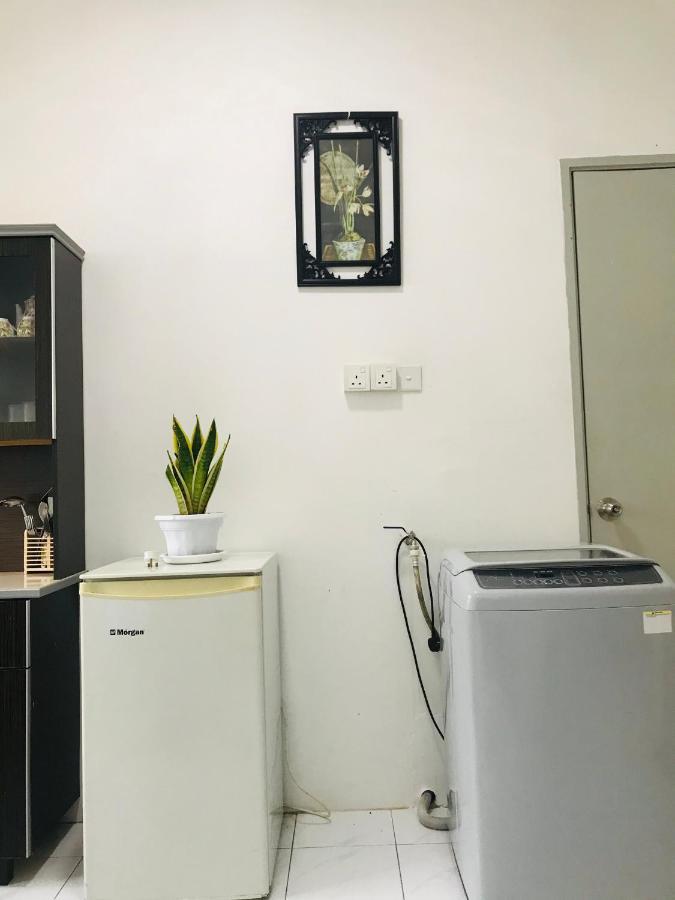 Alyn Home Batu Pahat II Wifi Coway Mohd Noor エクステリア 写真